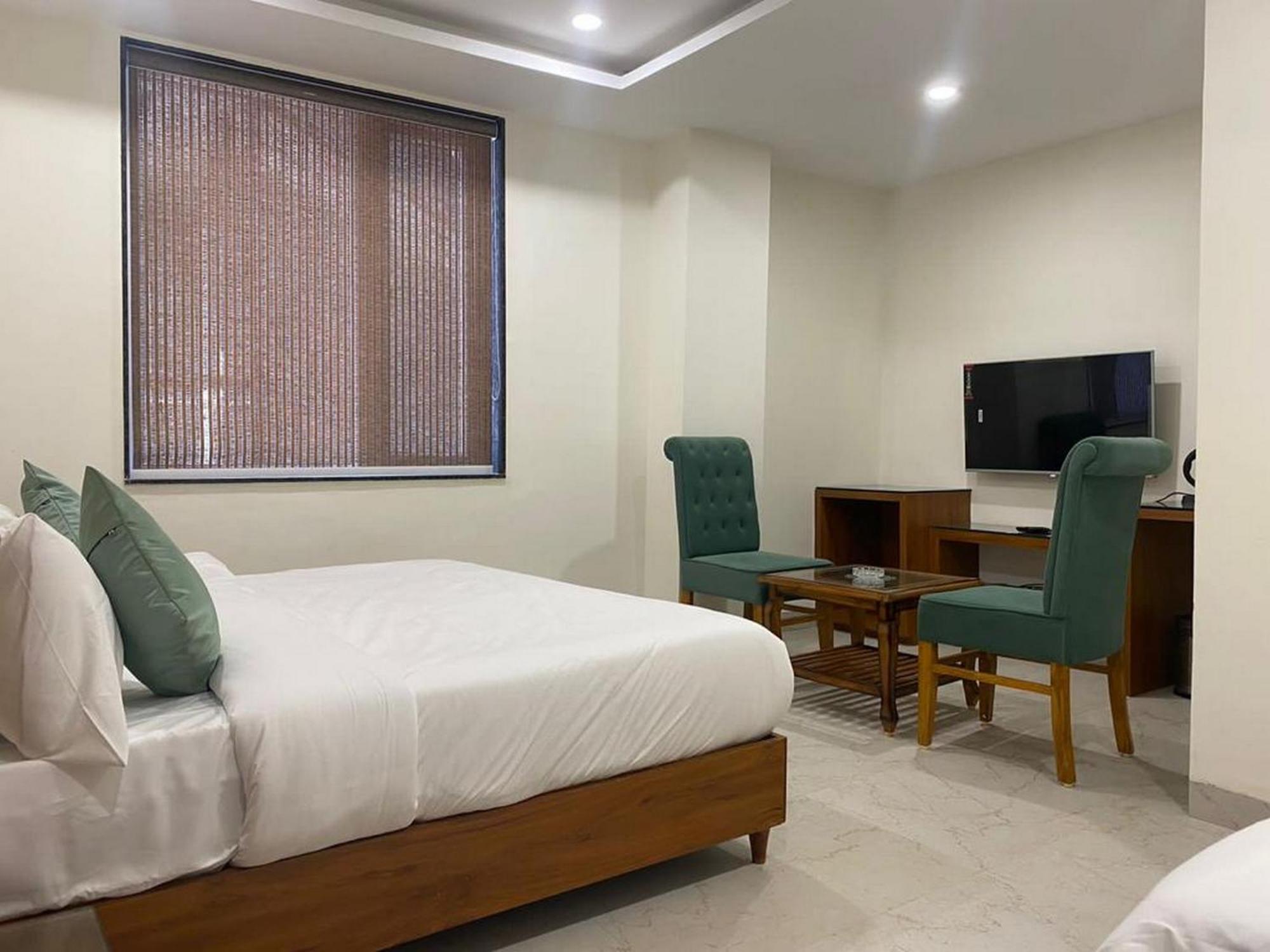 Hotel Eleven Heights Bhopal Luaran gambar