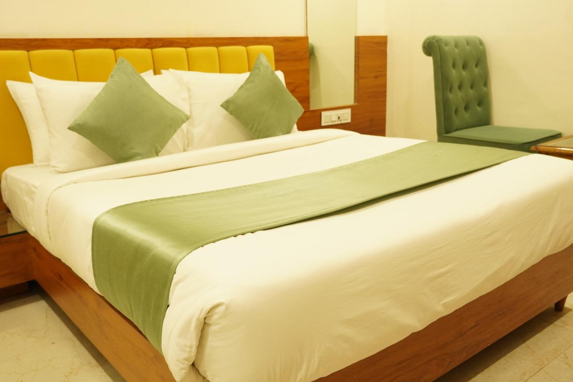 Hotel Eleven Heights Bhopal Luaran gambar